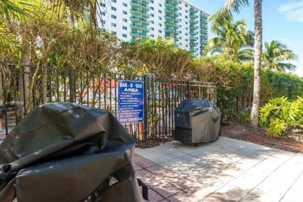 Breathtaking Ocean View! 15Th Floor Apartment Маями Бийч Екстериор снимка