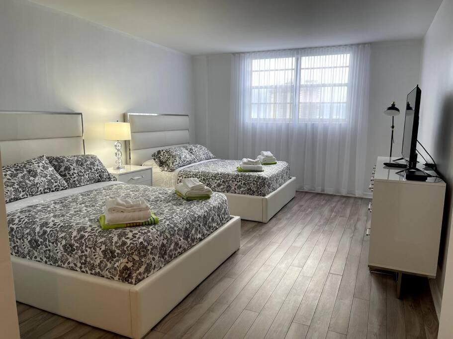 Breathtaking Ocean View! 15Th Floor Apartment Маями Бийч Екстериор снимка